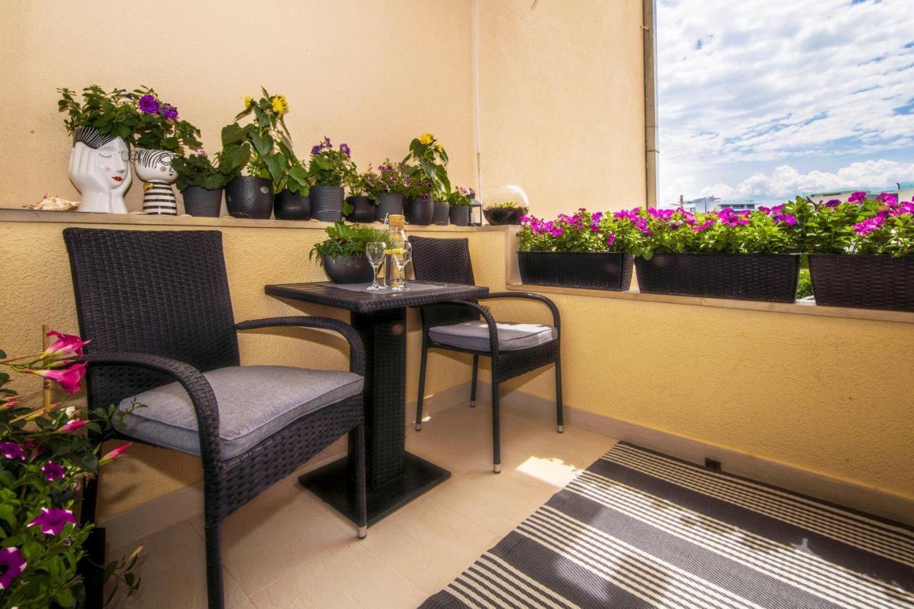 Apartment Summer Dreams Split Exteriör bild